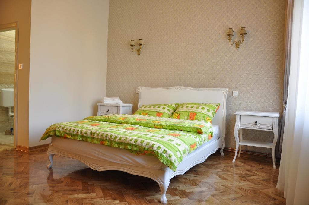Guest House Anna Caffe Bezdan Exterior foto